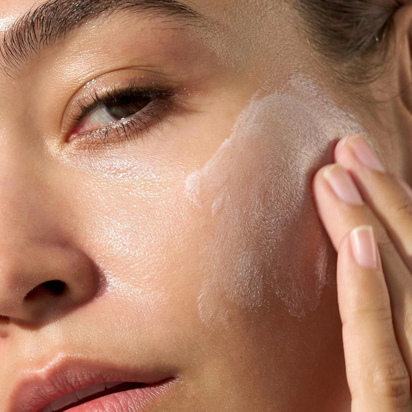 Dynamic Skin Recovery SPF50